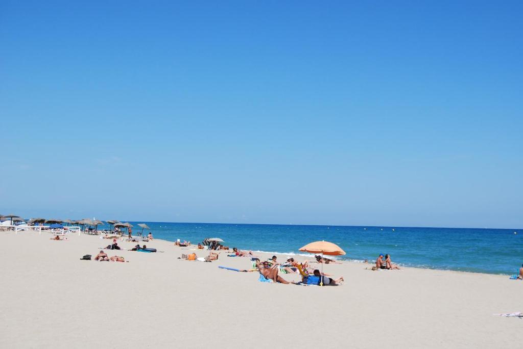 Lagrange Grand Bleu Vacances – Résidence Les Jardins de Neptune Saint-Cyprien  Extérieur photo