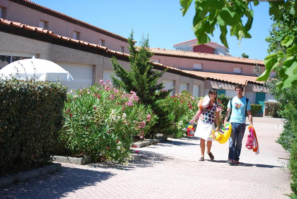 Lagrange Grand Bleu Vacances – Résidence Les Jardins de Neptune Saint-Cyprien  Chambre photo